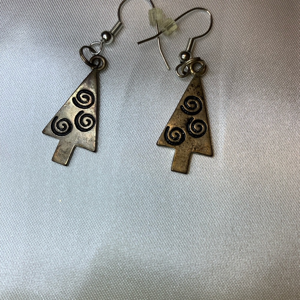 Christmas Tree earrings